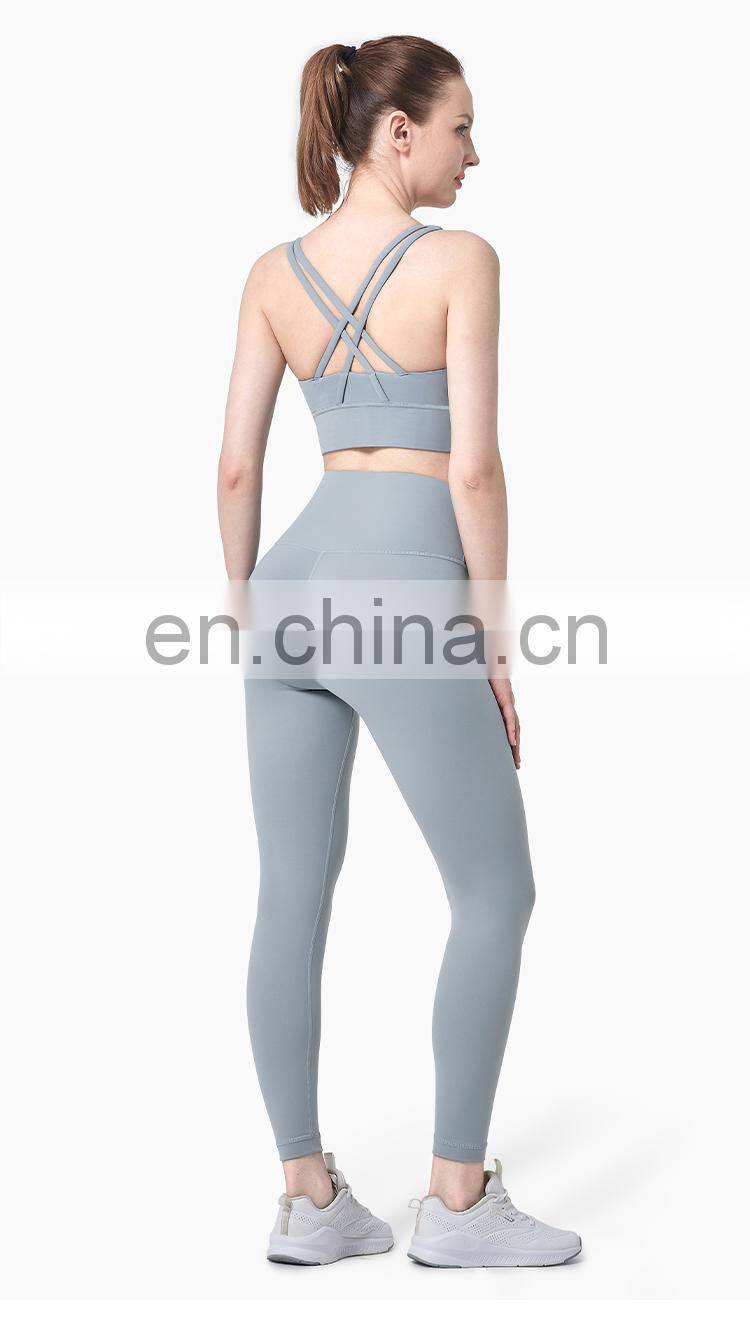 Spot Stock Christmas Red Two Pcs Yoga Set OEM Women Workout Sets