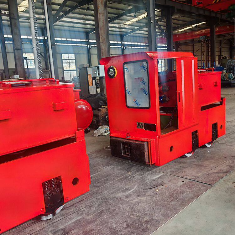 Mine battery electric locomotive explosion-proof device