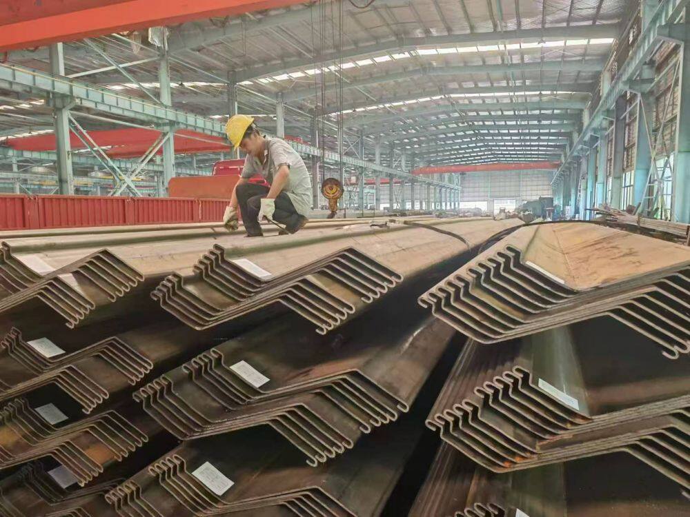 Steel sheet piles (10)