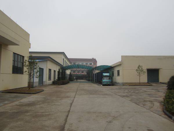Zhejiang Yuanfan Non-woven Co., Ltd. company overview - view 4