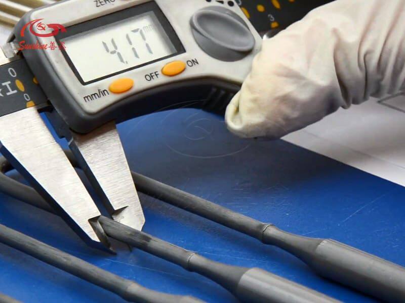 mosi2-heating-element-quality-inspection.jpg