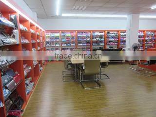 Shantou Longhu District Shengqing Arts & Crafts Handbag Factory company overview - view 2