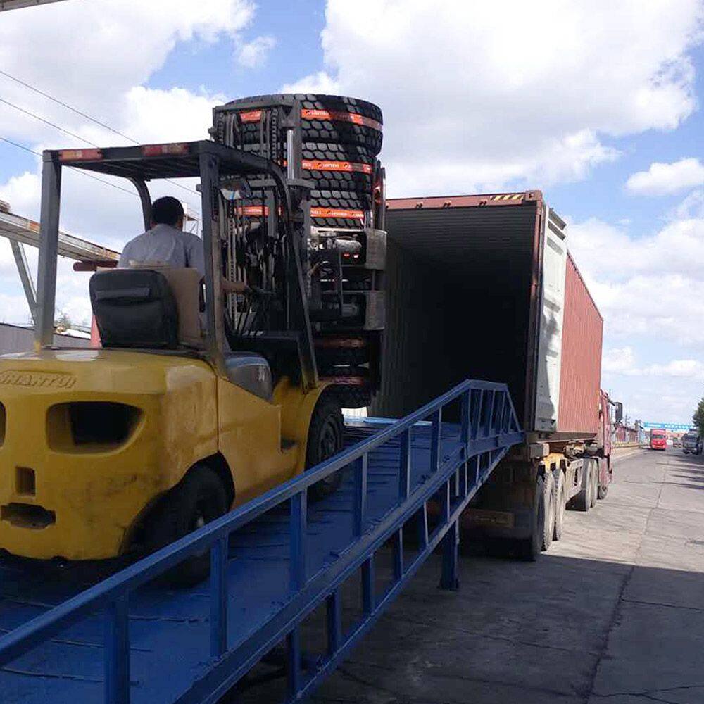 LOADING1.jpg