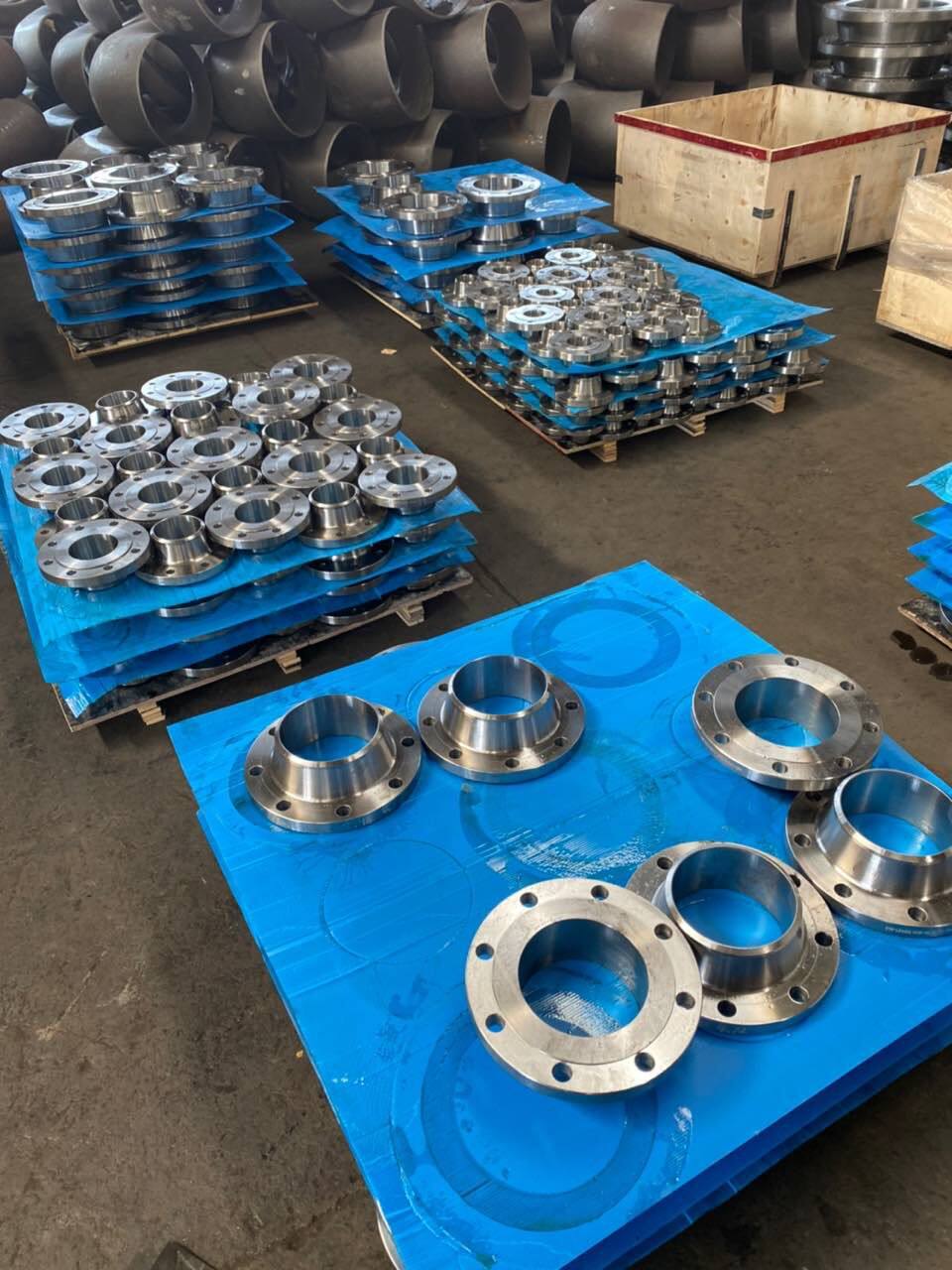 flange pack in pallet.JPG