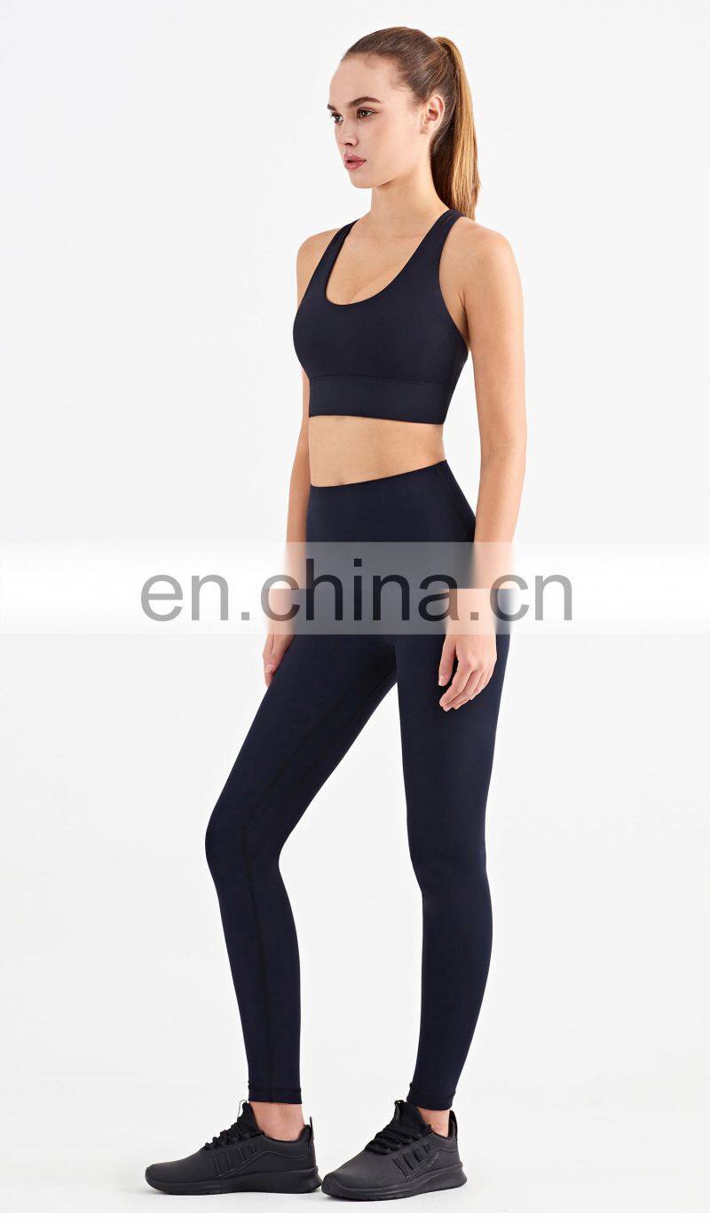 New Arrival Ladies Plus Size Butt Lifting Workout Yoga Set Customized Logo Yoga Bra With Yoga Pants