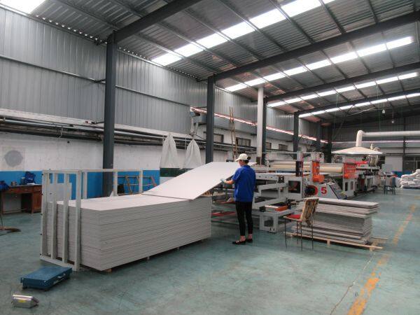 Zibo Hongwei Plastic Co., Ltd. company overview - view 4