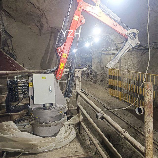 YZH's new WH210 pedestal boom system.jpg