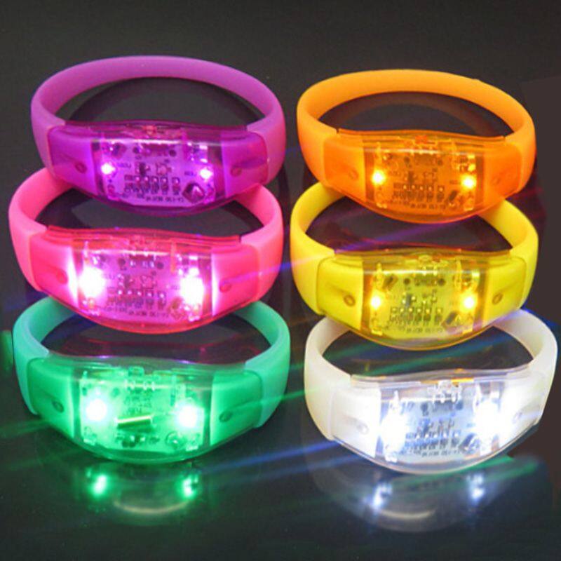 Big Concerts Party Favor LED Glowing Bracelets On Off Blinking Custom LED Wristband