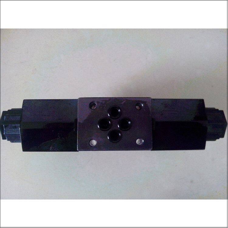 DSG-01-3C60-D24-N1-50 (4).jpg