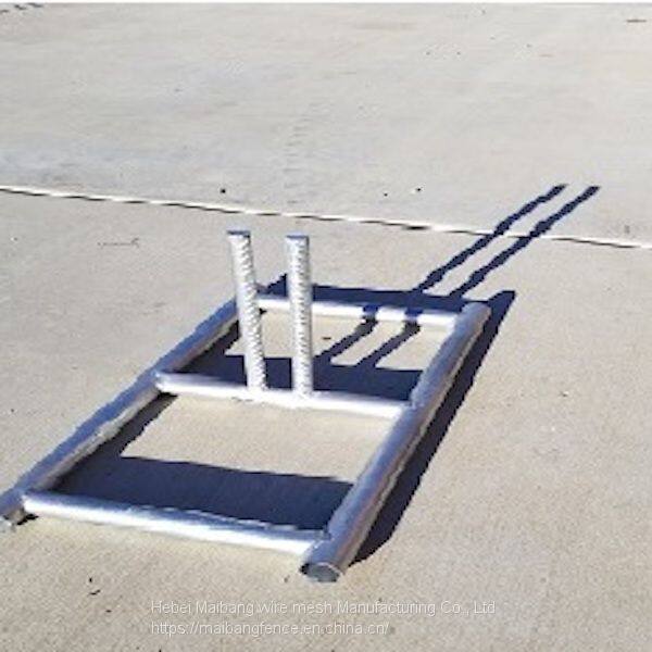 TEMPORARY PANEL STAND FOR 1 3_8 PANELS
