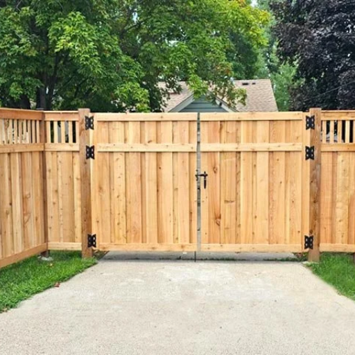 how to set up a fence (4)