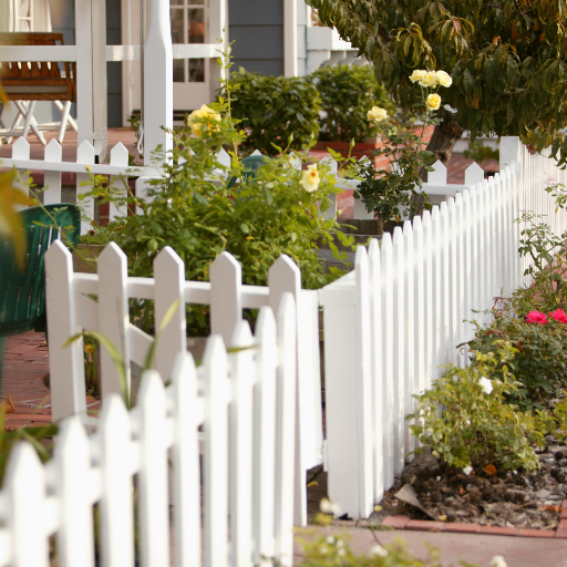 different types of fences for yards (2)
