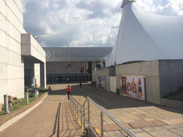 Tongxiang Hywell Textile Co., Ltd company overview - view 4