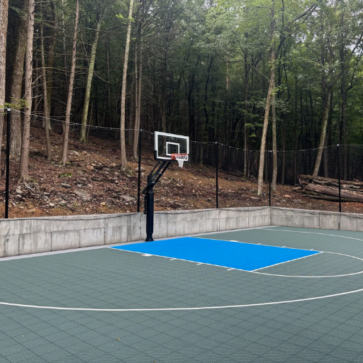 basketball court with fence (2)
