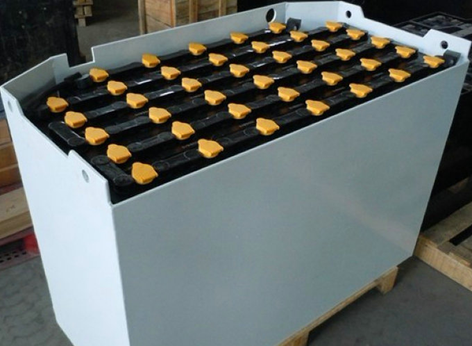 81f8132bd14205c70215d96e932bd58