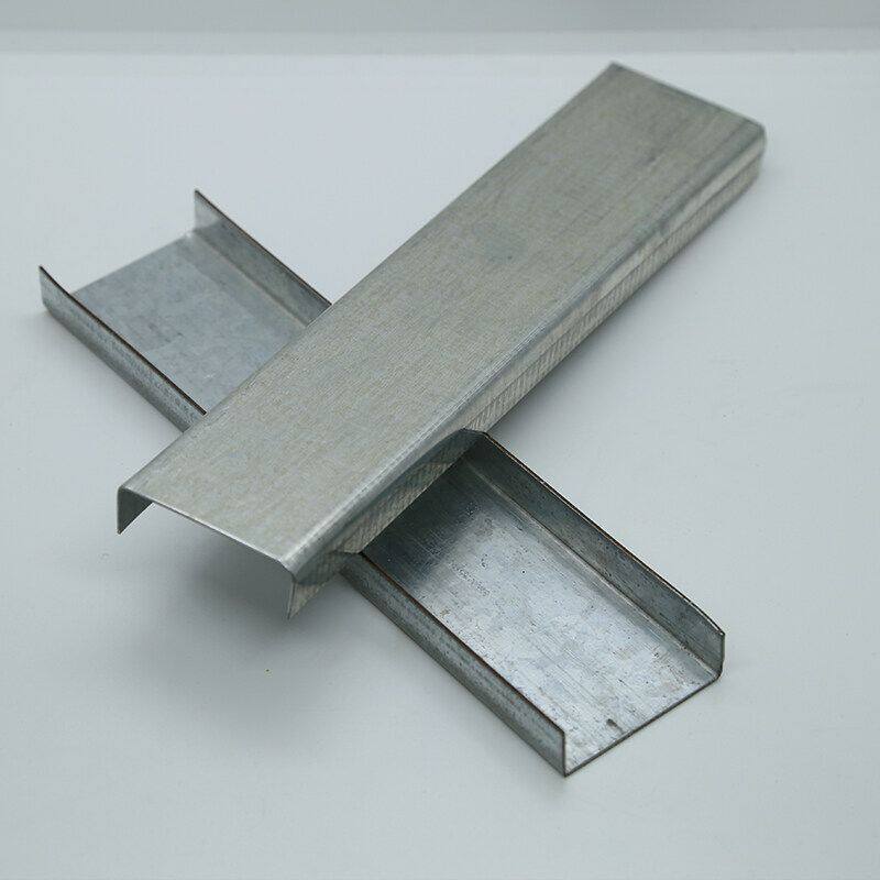 Pourquoi les cadres de plafond/de plaque de plâtre s'affaissent-ils ou se fissurent-ils ? Les profils en acier léger à forte charge de Pano garantissent la stabilité