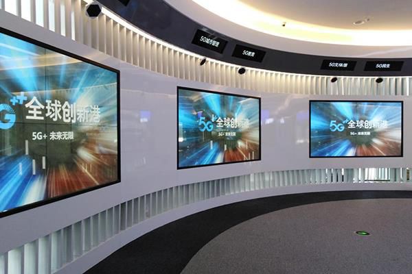 Xinyan Touchable Video Wall, A Better Way Display 5G Tech