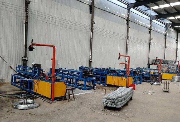 Cyclone Wire Mesh/galvanized Chain Link Mesh Supplier/honduras Chain Link Fence Stainless Steel WIRE Protecting Mesh Galvanized