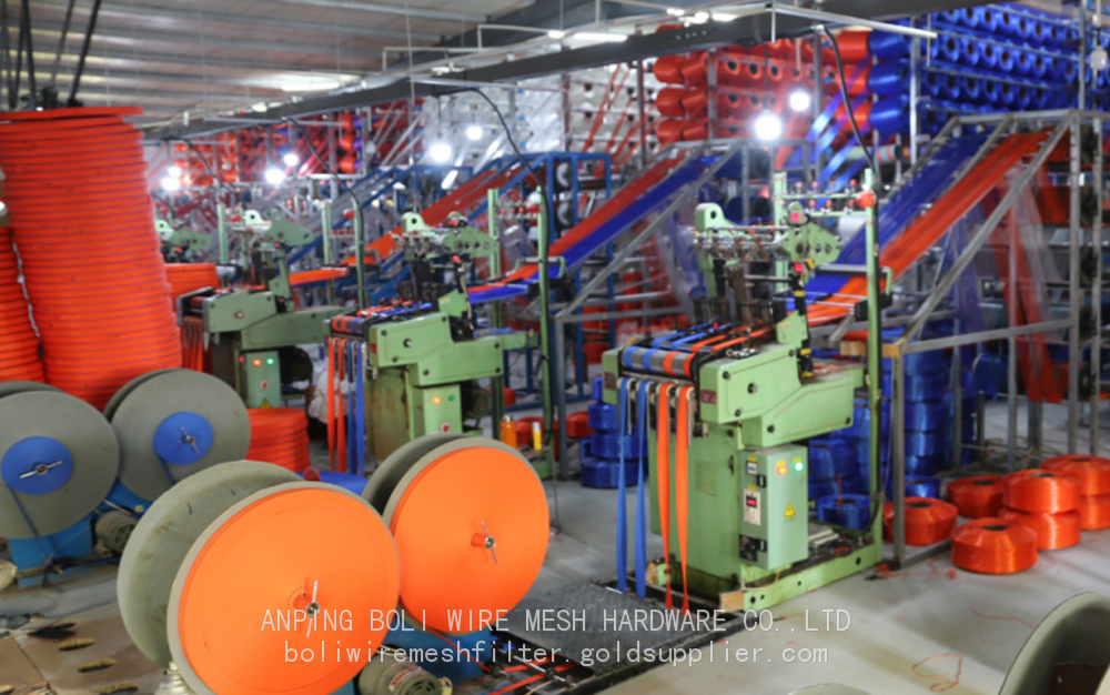 f3749d79160372532c4366e2d1951e0b