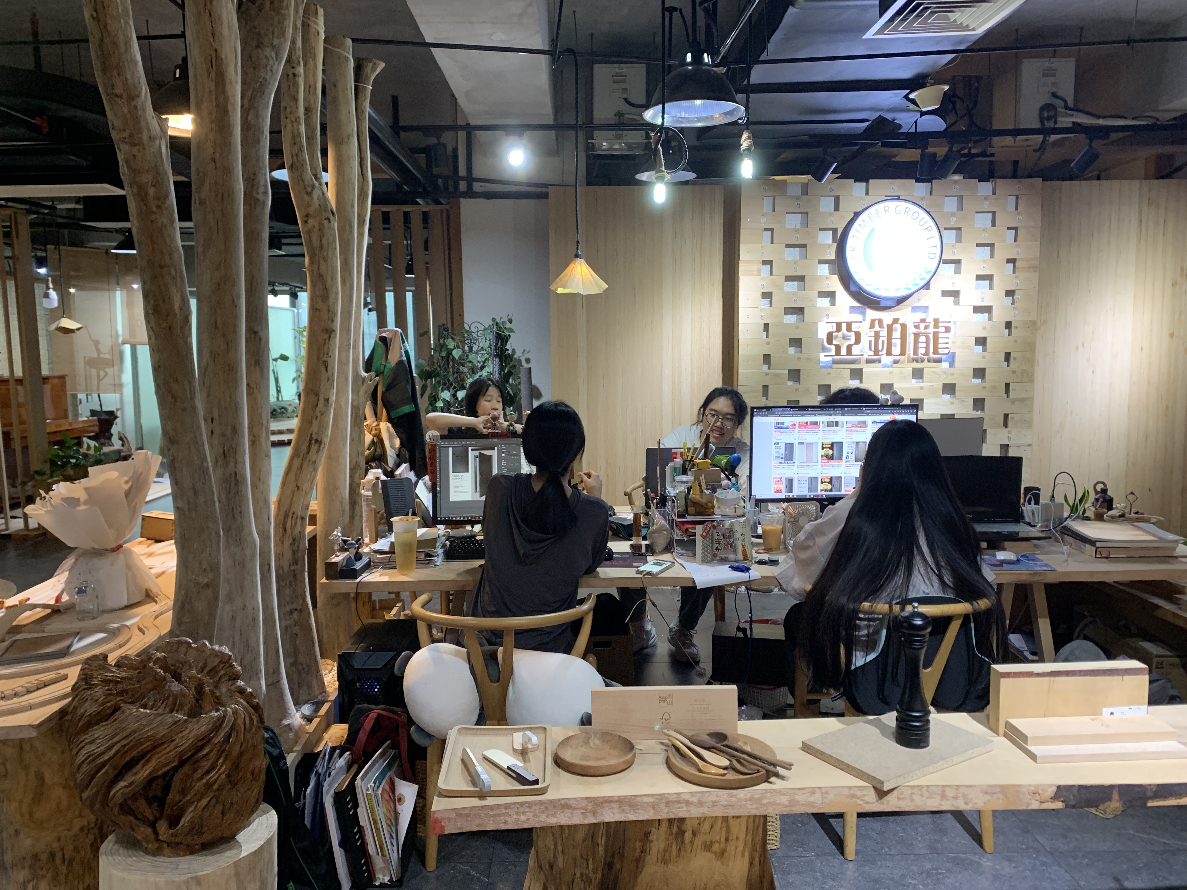 Amoy Bronze Imp & Exp Co., Ltd company overview - view 1