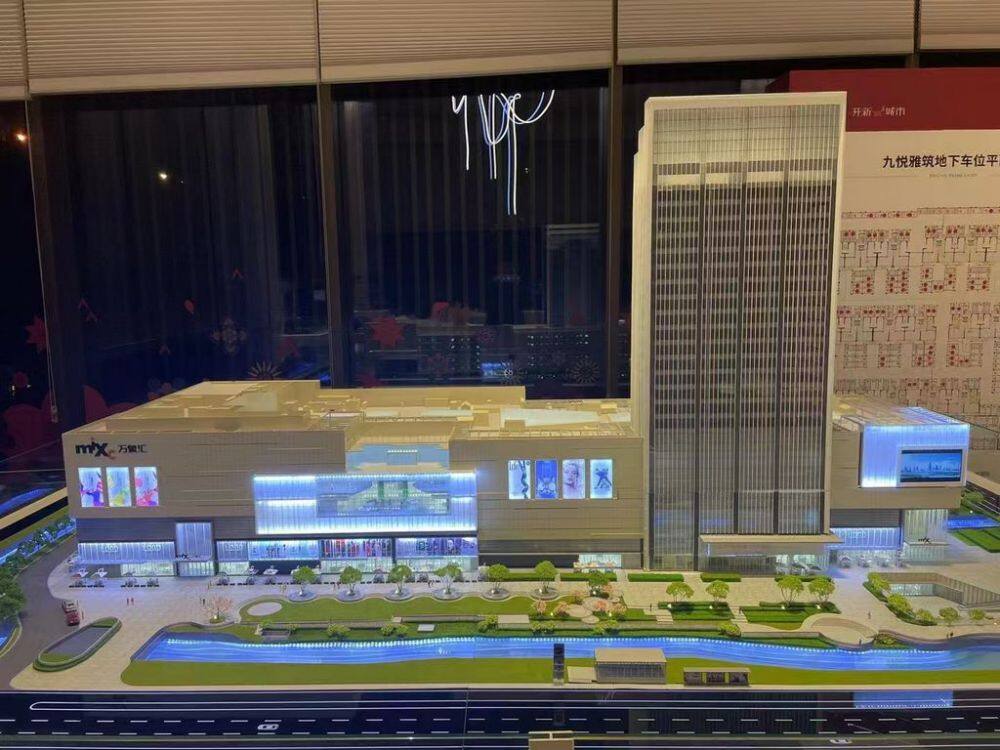 2ea3453f8e47451ee7c358d3ec3fd10 - 1K JPEG