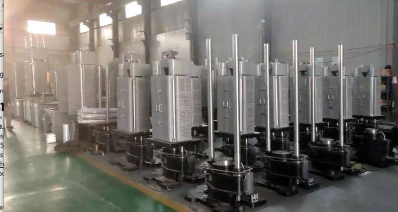 China Waw600D Steel Bar Bending Testing Machine 1000kn Max Load ASTM Standard 220V Voltage for Compression Measurement 1 Year