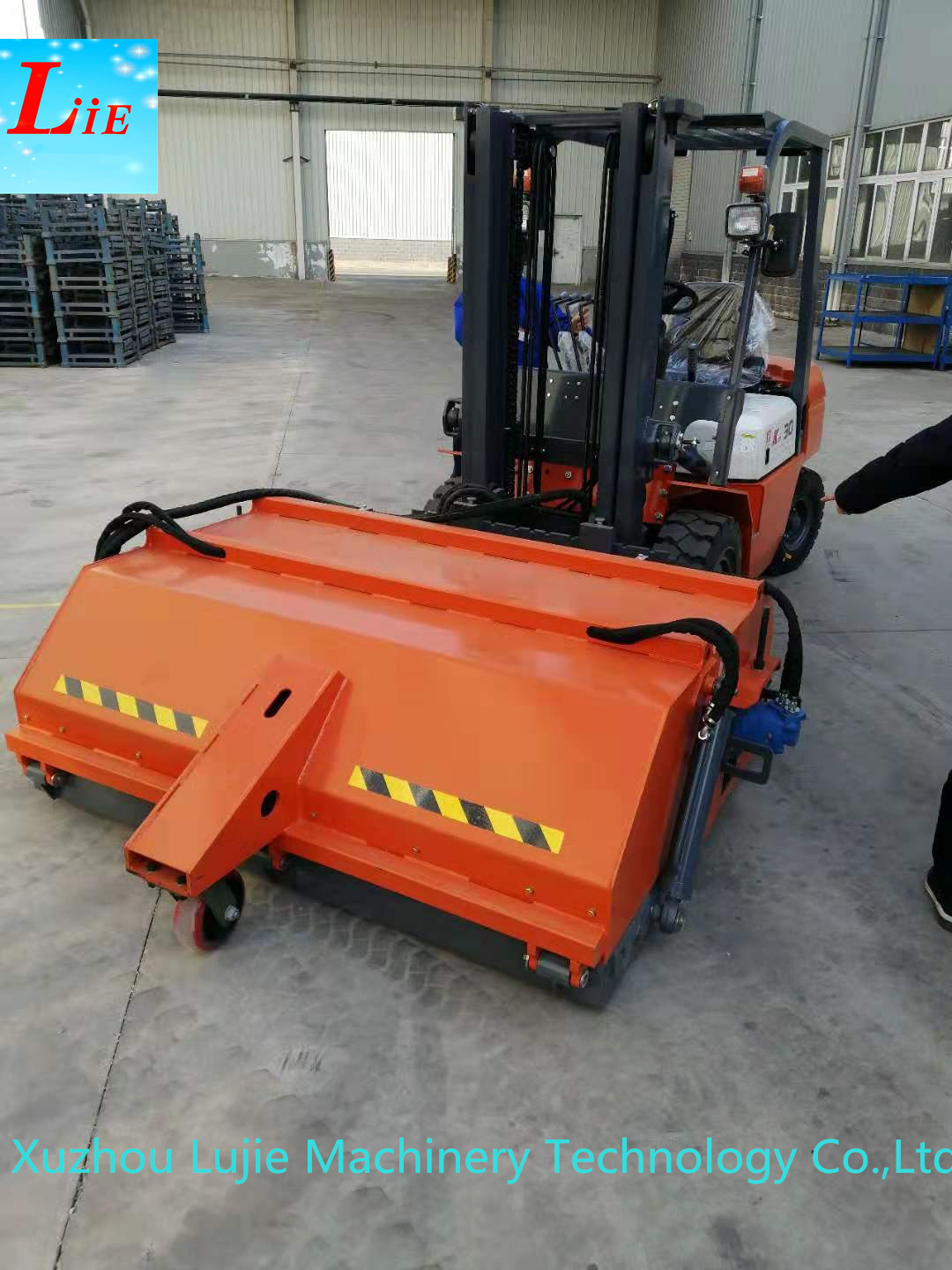 China forklift sweeper attachments