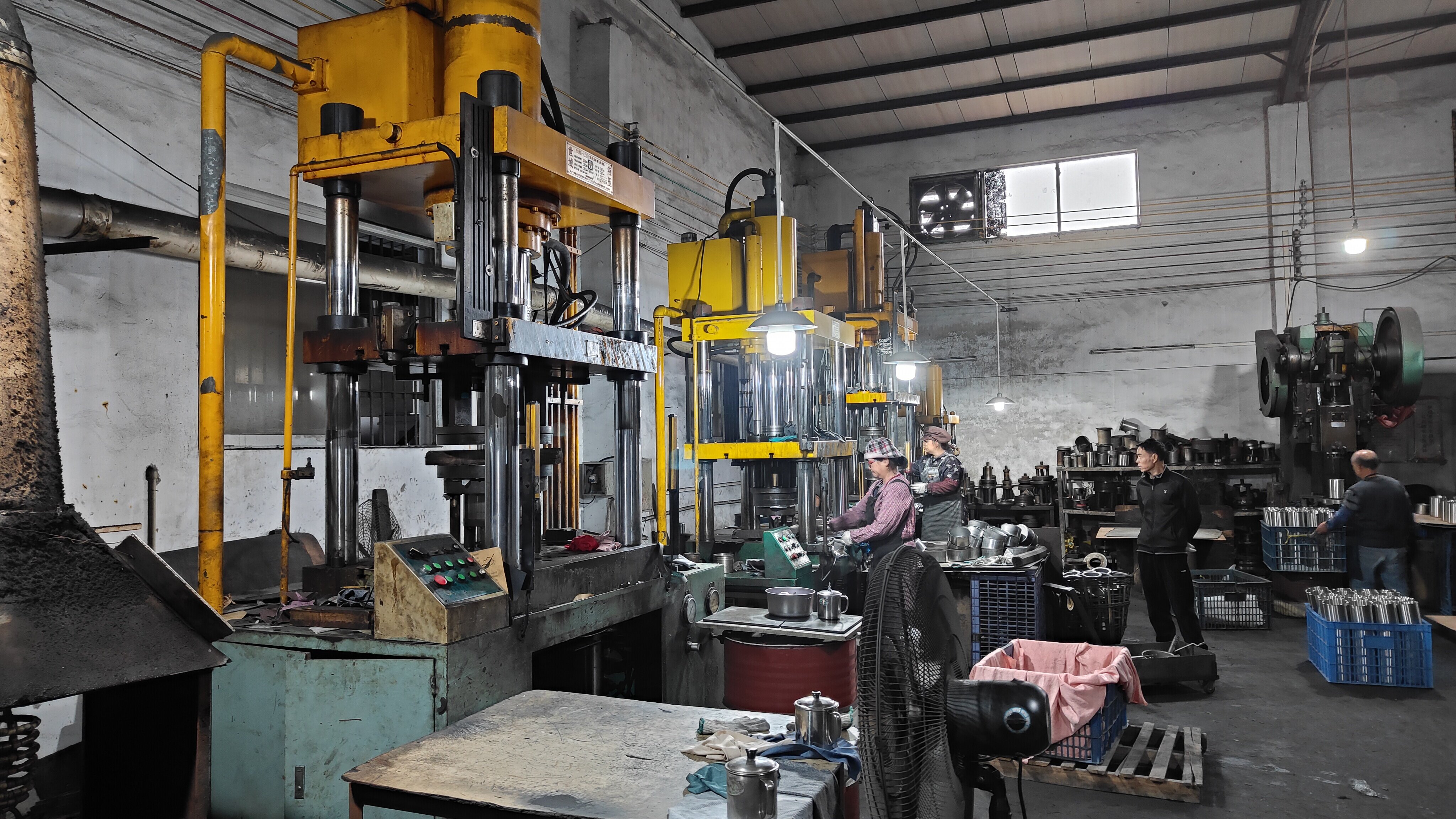 Jiangmen City Xinhui District Mingyang Hardware Silicone Products Co., LTD company overview - view 3