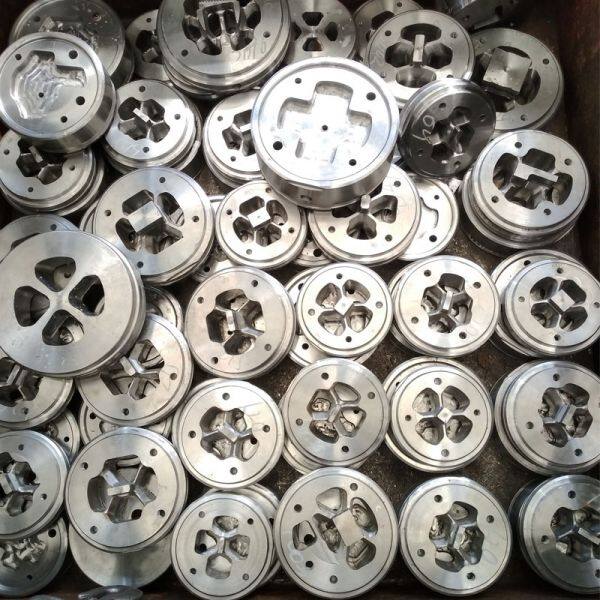 Jiangyin Royal Machinery Equipment Co., Ltd. company overview - view 1