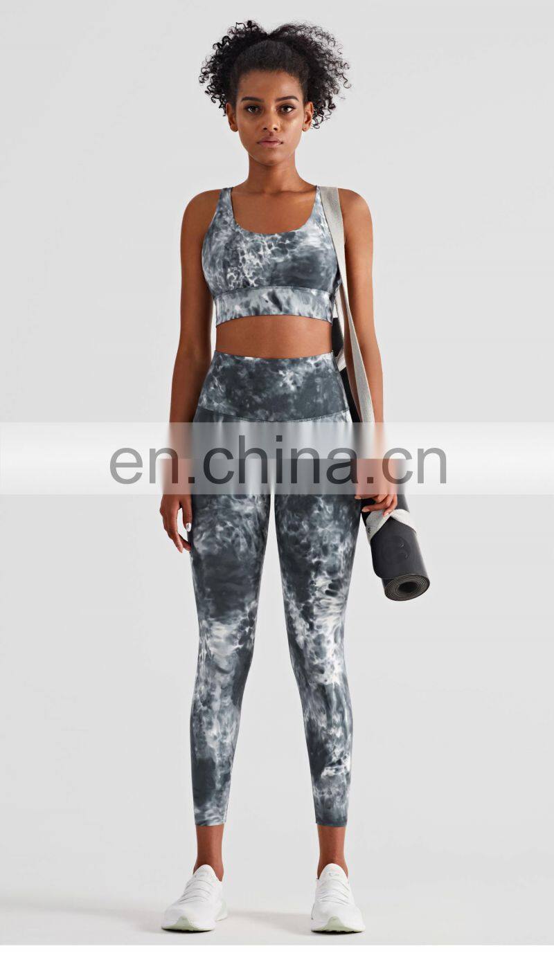 2022 Tie Dye Custom Women Nude Yoga Bra For Running Athletic Shockproof Padded Sports Bra
