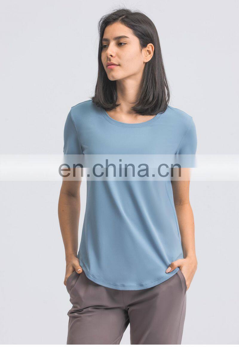 Wholesale Women Breathable Gym Oversized Yoga Tops U Hem Fitness Sports T-Shirts