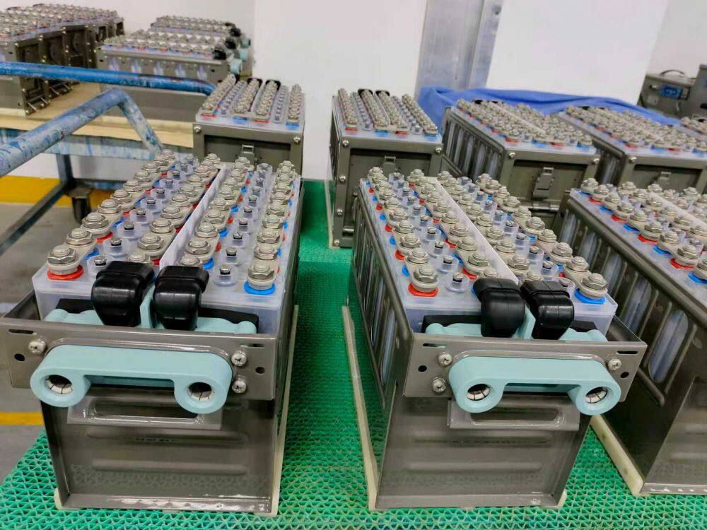 98e82263a12d4569e89b4b1e34406067