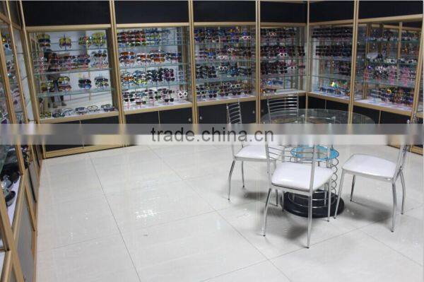 Guangzhou Jianghua Glasses Factory company overview - view 2