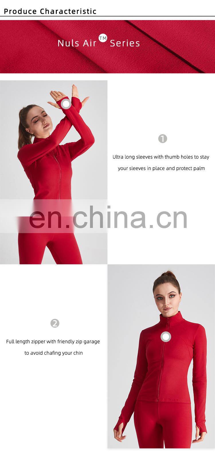 Christmas 2022 Custom Logo Sport Wear Thumb Holes Gym Jacket Women Long Sleeve