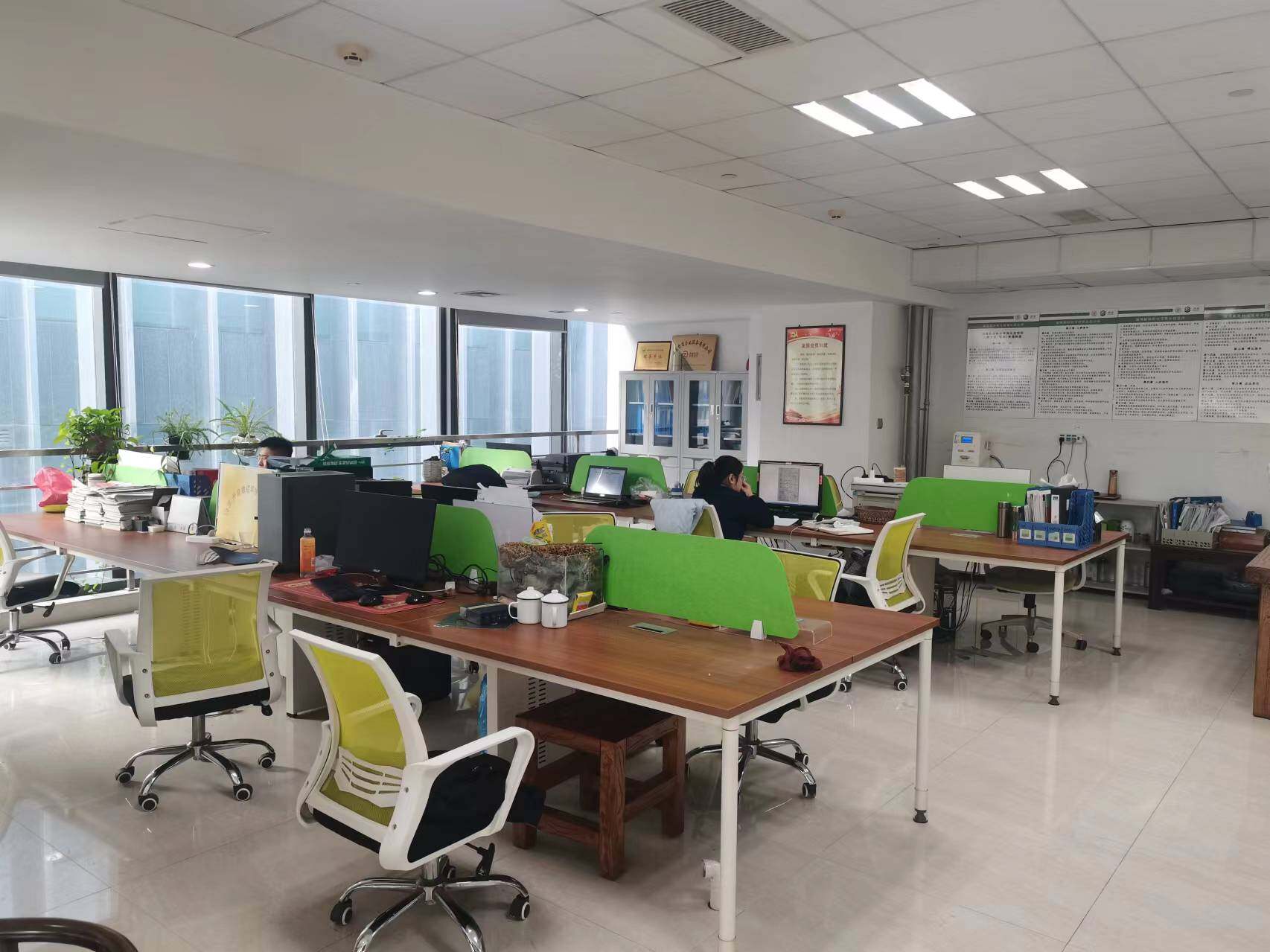 Zibo Longyang Glass Co.,ltd company overview - view 1