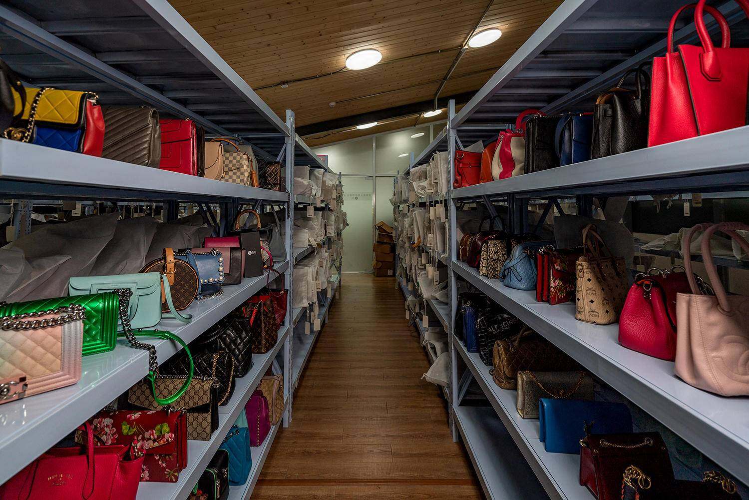 Zhuhai Delaifu Trading Co., Ltd. company overview - view 4