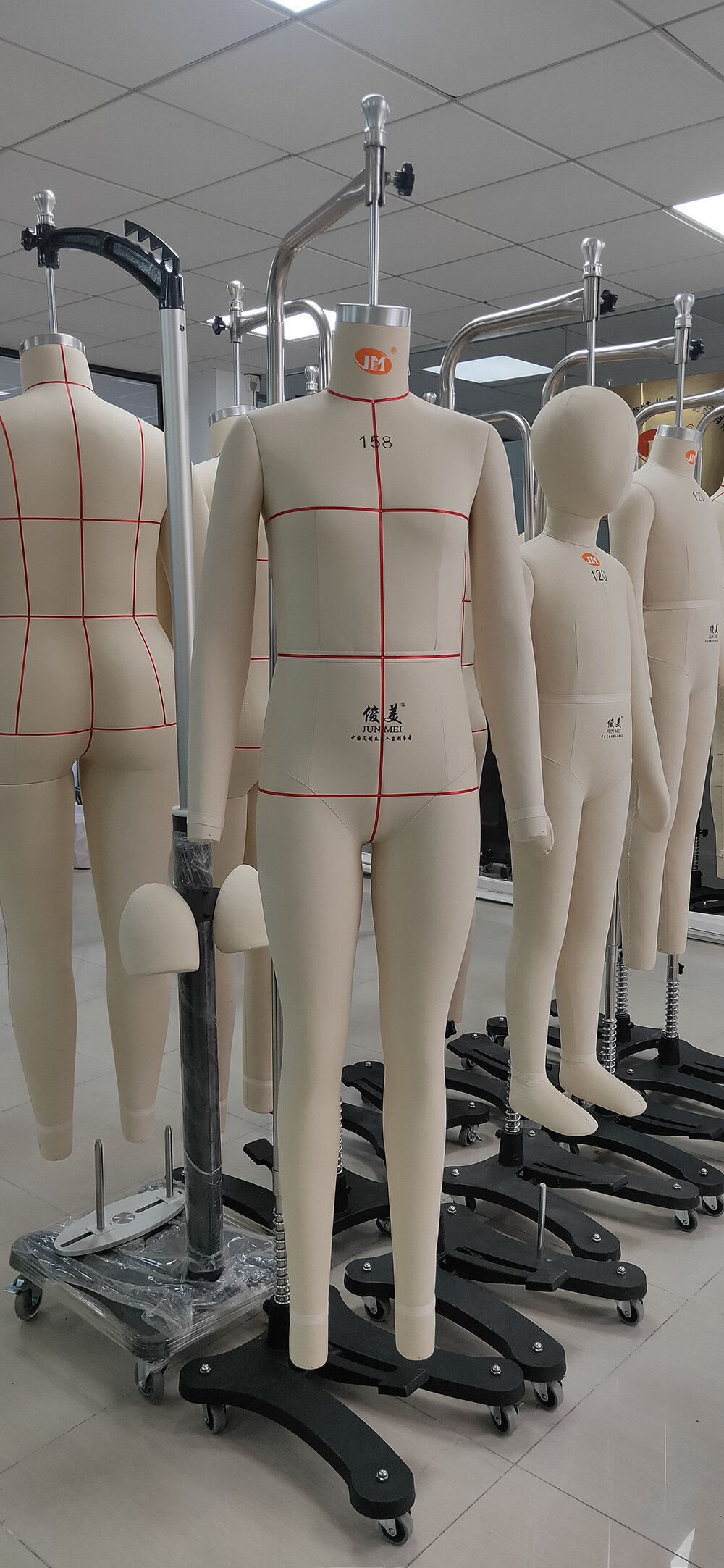 Dongguan Junmei Model Hanger Products Co., Ltd. company overview - view 3