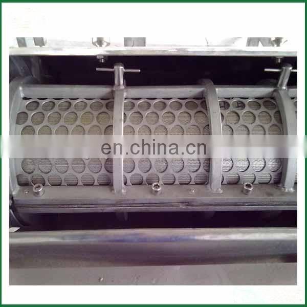 Industrial pineapple juice extractor machine