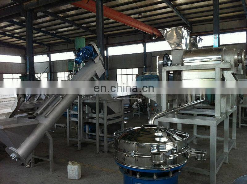 fresh coconut water extracting machine / coconut juice processing machine