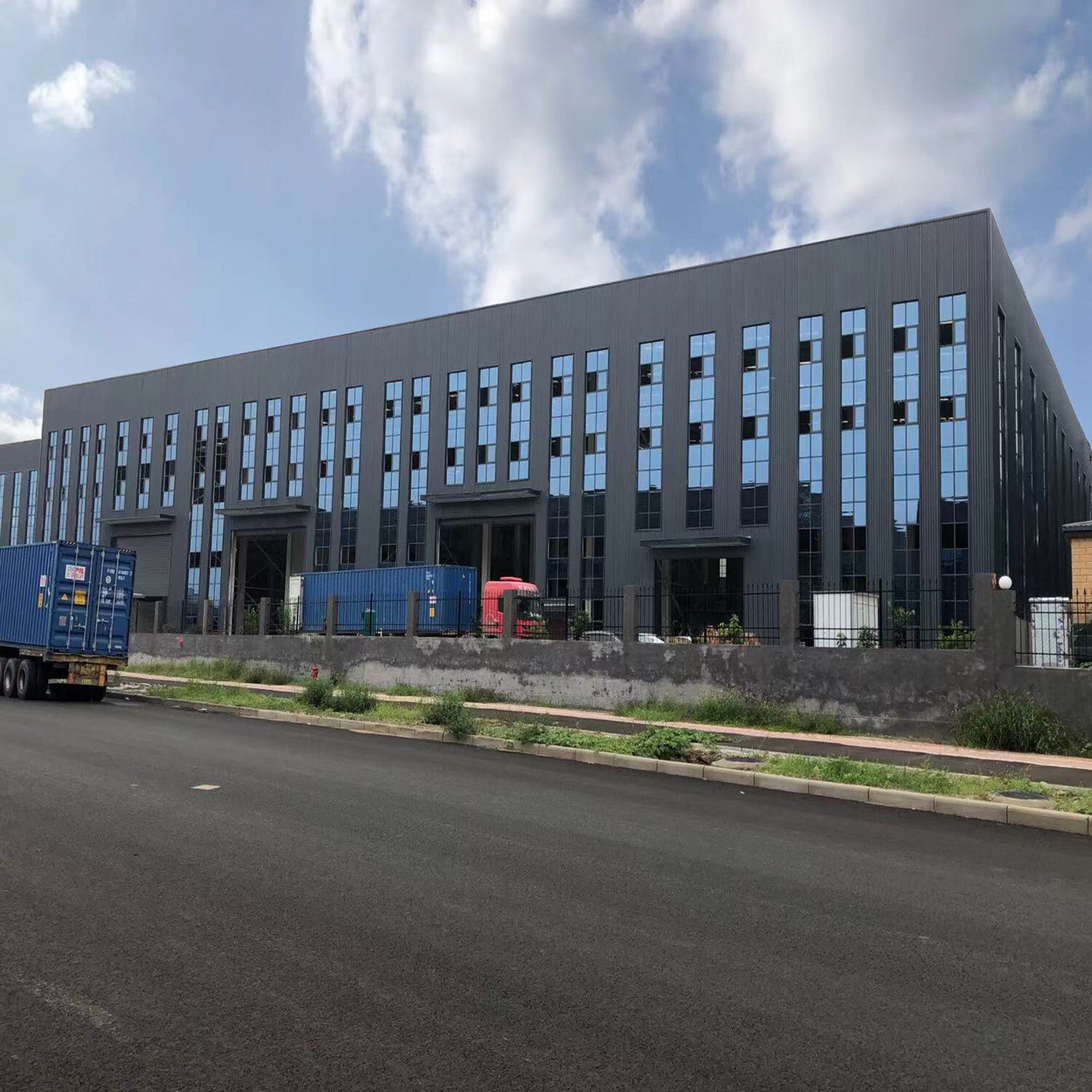 Linyi Huge Wood Co., Ltd. company overview - view 1