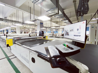 Yiwu Fashion Clothes Import And Export Co., LTD company overview - view 2