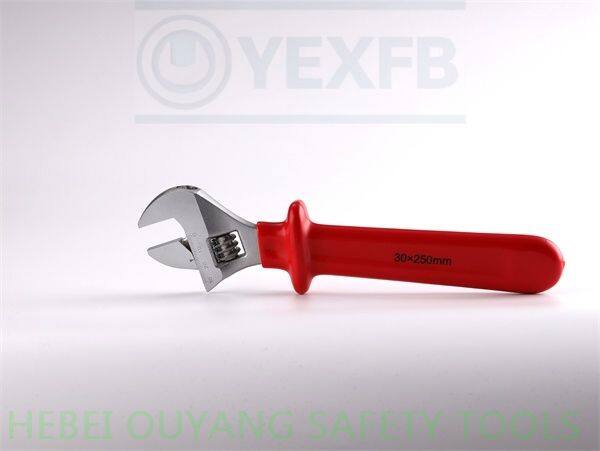 OY67402A Dipped Insulated Adjustable Wrench (3)