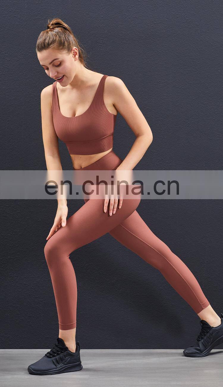 Plus Size Sports Bra for Women Ribbed U Neckline Sexy Square Back Custom Sport Bra Top Fitness