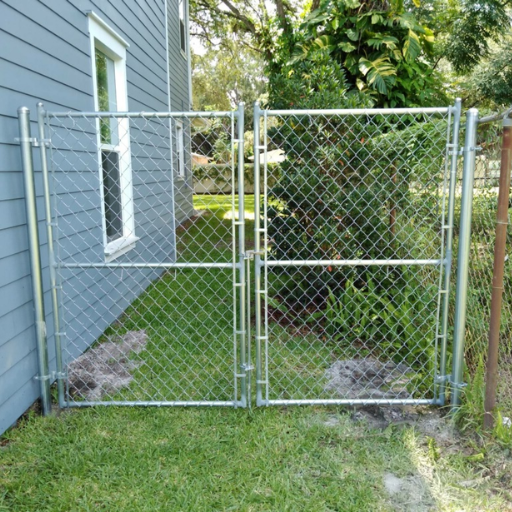 repairing a chain link fence (3)