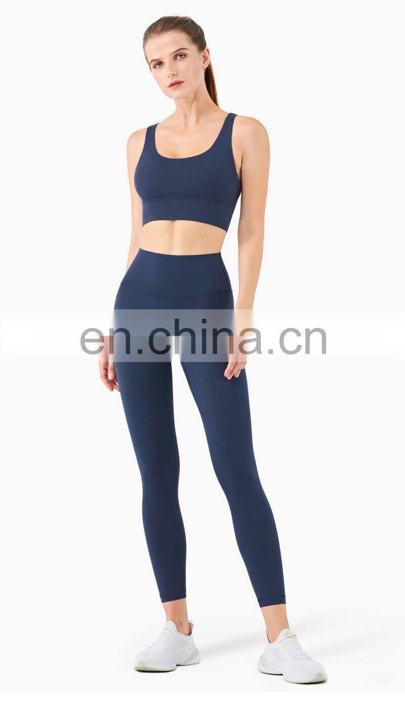 Spot Stock Christmas Red Two Pcs Yoga Set OEM Women Workout Sets