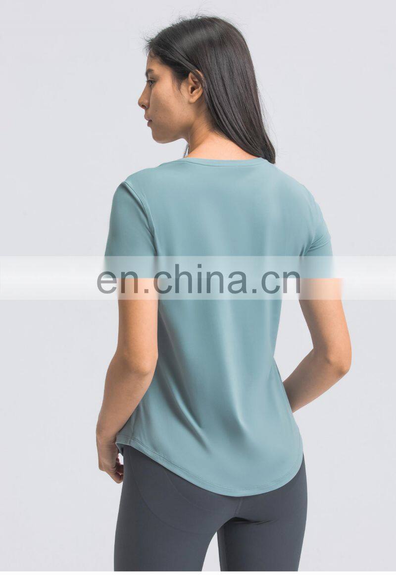 Wholesale Women Breathable Gym Oversized Yoga Tops U Hem Fitness Sports T-Shirts