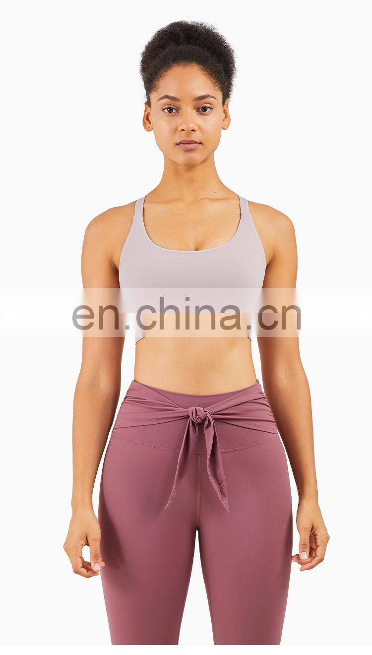 2022 Hot Sale Plus Size Women Hallow Out Back Sexy Sports Bra Custom Top Fitness