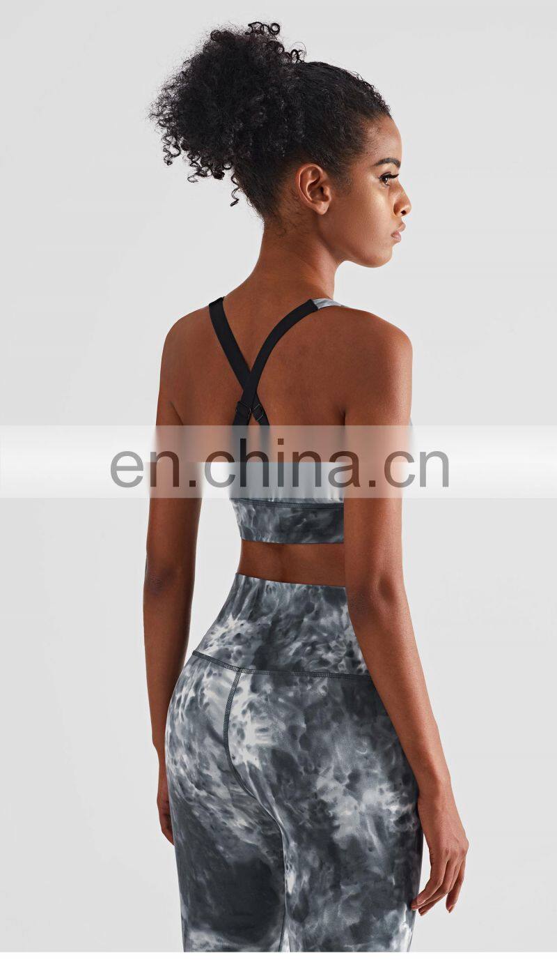 2022 Tie Dye Custom Women Nude Yoga Bra For Running Athletic Shockproof Padded Sports Bra
