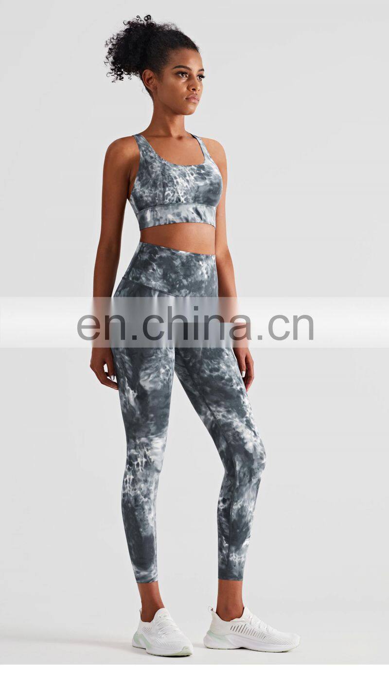 2022 Tie Dye Custom Women Nude Yoga Bra For Running Athletic Shockproof Padded Sports Bra