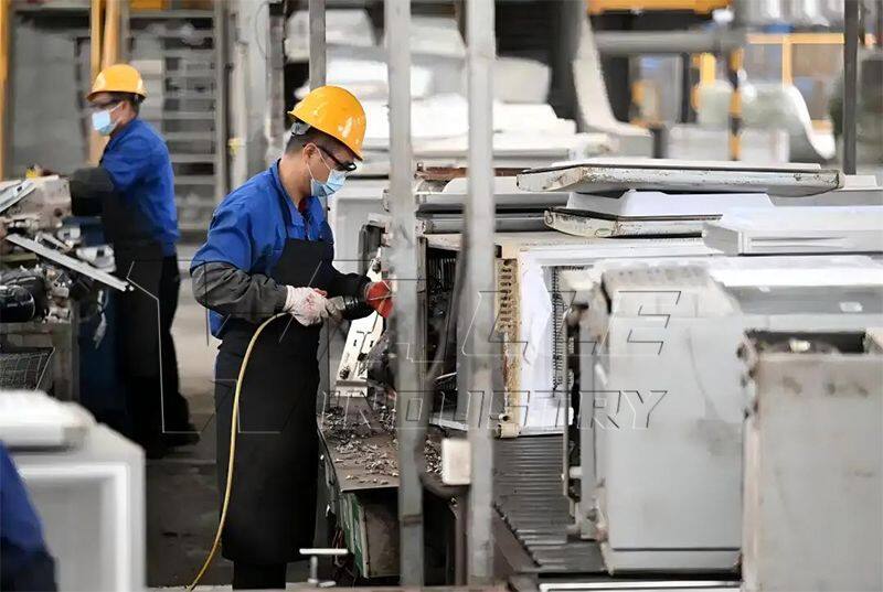 Soluções de Equipamentos para Recuperação de Resíduos e Processamento Integrado de Resíduos Sólidos